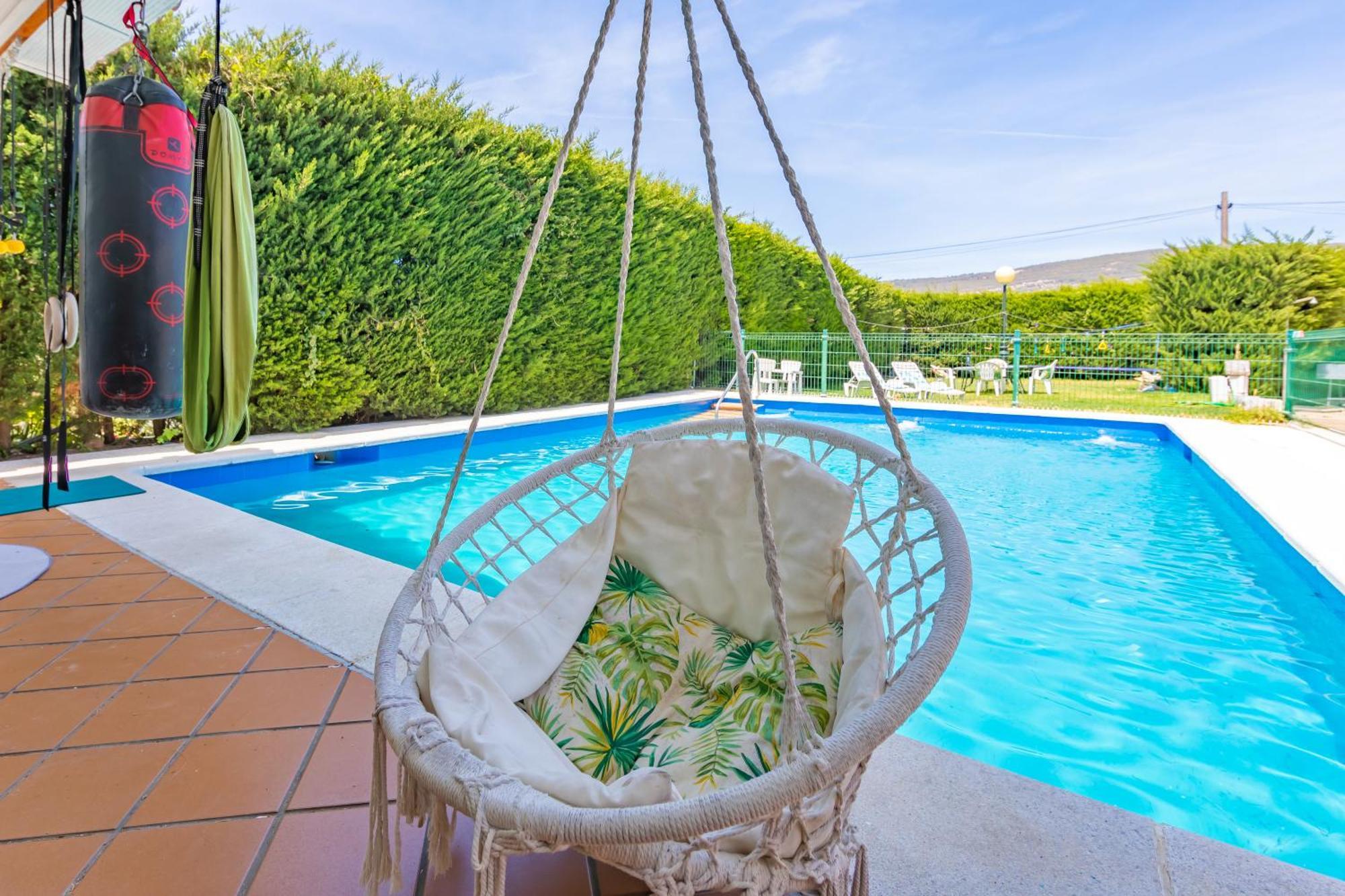 Chalet Con Piscina Privada En Bolonia Tarifa Exterior foto