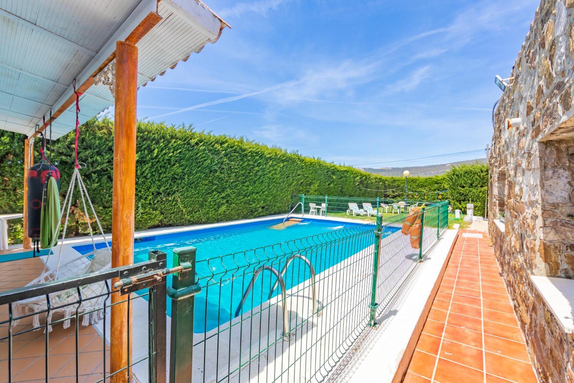 Chalet Con Piscina Privada En Bolonia Tarifa Exterior foto